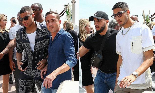 当他下场或 当他下场或