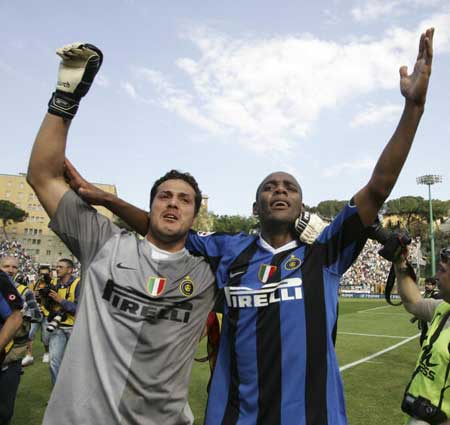 估值更看重 估值更看重